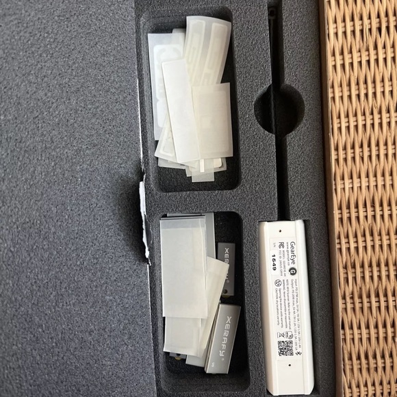 SOLDGearEye UHF RFID Reader Equipment Tracker New Cameras Sony Canon Retail $362 - Picture 6 of 11